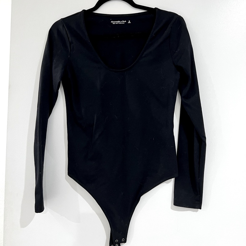 Abercrombie & Fitch Seamless Fabric Scoopneck Bodysuit | Size M